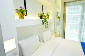 Prestigious Fifth Floor - Image 3