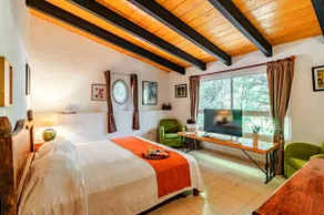 Magical Cabin, Pool, Nature and Landscapes - Image 2