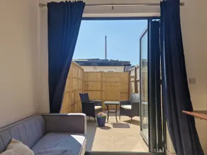London Studio and Private Garden, Harrow-Wembley - Image 2