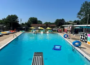 Rare Retro Gem near DT+Expo w/ King Beds + Pool! - Image 5