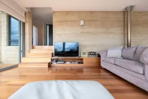 Sea View ~ ultimate beachside retreat! - Image 5