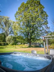 16+ppl 2 HotTubs Gamerooms FirePit 2 acre backyard - Image 3