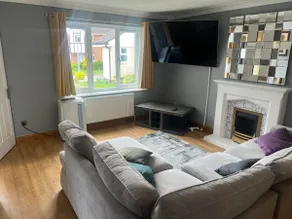 Cosy 4 bedroom holiday let Stevenage 22mins from London on the train - Image 5