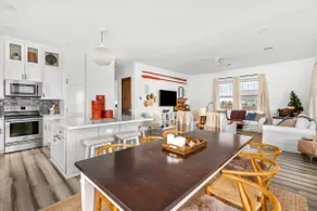 Cold Pass Cottage - 3BR, Hot Tub, Beach Views - Image 2