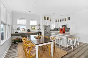 Cold Pass Cottage - 3BR, Hot Tub, Beach Views - Image 3