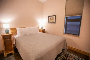 Elkader, Iowa Bed & Breakfast - Image 2