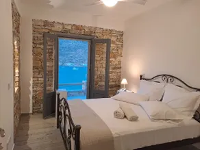 House with sea view - Image 3
