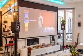Vibrant and unique artistic refuge in Paris - Image 4