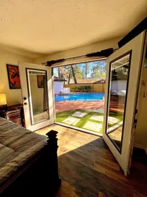 Urban Country Dream Home w/pool - Image 3