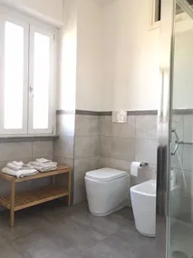 Bright Apt | Terrace, Free Parking & King Bed - Image 3