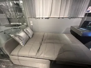 Futuristic Architect 1BR Apartment. Great location - Image 5