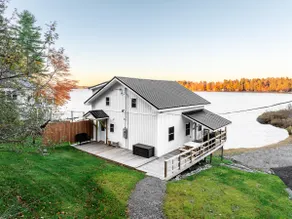 ✨ New ✨WATERFRONT Hot Tub ♨🛁 Fire Pit 🔥Near Acadia - Image 3