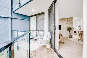 Beachfront Beauty - Image 5