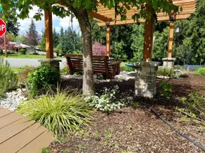 Heartsease Log Cabin on South Whidbey Island - Image 4