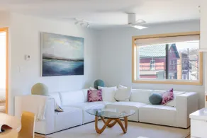 Riverview apt in town center - Image 2