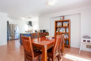 Luxury Family, Dog-Friendly Retreat Near Beaches - Image 2