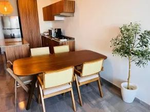 Elegant, comfortable apartment, marina, pool and gym - Image 3