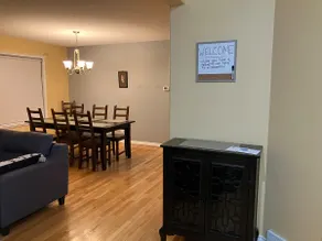 4 Bdrm Modern Home in Old Strathcona - Image 4