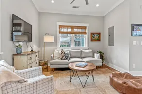 Brand New Charming 1BR Near Hampton Park - Image 2