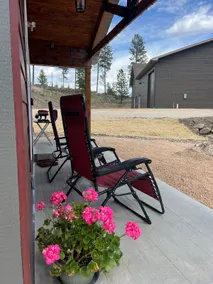 Custer Cozy Guest House - Image 3