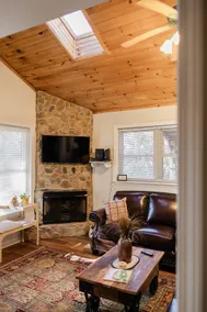 Evergreen Cottage - Image 2
