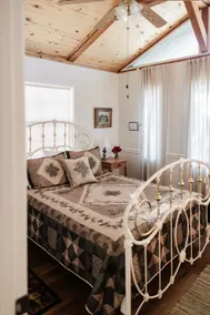 Evergreen Cottage - Image 4