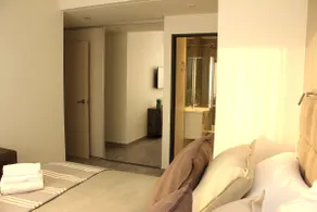 InhouseBA LECOQ - 2 Bedroom 7pax with Patio/Terrace - Image 2