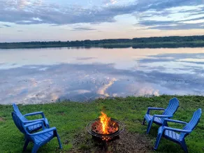 Slice of Heaven on the Lake - Image 2