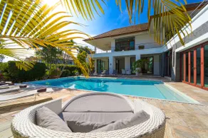 Unique Pool Villa with 5 Bedrooms and Sea View PM-C1 - Image 3