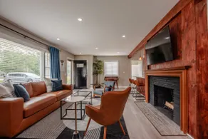 The Walnut Bungalow - Image 4
