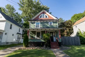 Entire Home Highland Square/CVNP - Image 2