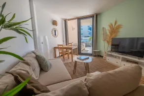 Sami's Apartments, One-Bedroom Apartment 2 - Image 4