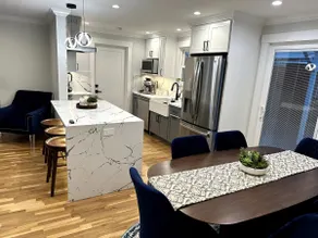 Fully Remodeled 3BR/2BA, Central AC, EV, Fast WiFi - Image 3