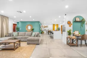 Miami Fun Oasis - Heated Pool & Private Mini Golf - Image 4