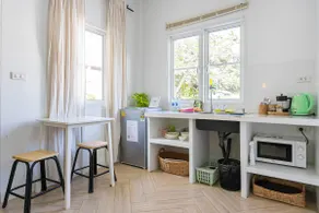 Cozy cottage w/netflix + kitchenette - Image 4