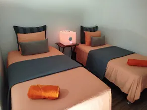 Smart Home with Alexa · Quiet · Pet-Friendly - Image 5