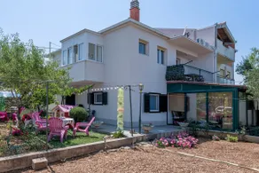 Green garden terace for 2 +2, relax holiday! - Image 4