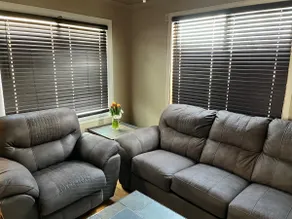 1BR Flat w/ Private Office & Parking - Image 5