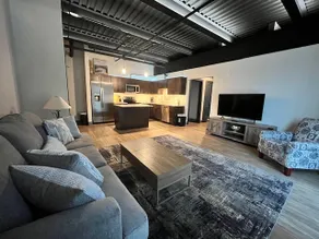 Executive Furnished / For Extended Stays - 303 - Image 3