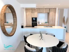 Infinity 2.8 Luxury Ocean View Apartment - Image 3
