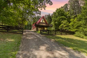 Trout Run at Lost River A-Frame Cabin - Image 3