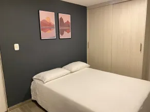 Central Two Bedroom Apartment Fully Equipped - Image 3