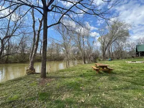 Doc's Place at Rough River - Image 4