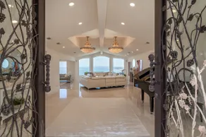 Family Focused- Luxury- Pool -15 person dining - Image 4