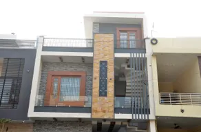 The Cozy Condo 4BHK | 2KMs from Golden Temple - Image 5