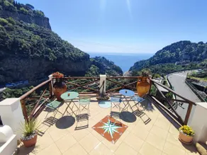 Voice of the Sea Apartment - Image 3