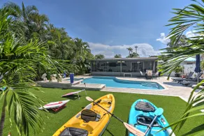 Sunny Escape • Heated Pool • Hot Tub • 1 Mi Beach - Image 4