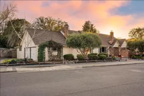 Spacious 5 BR 3BA Pool EV Charger Group Getaway - Image 2