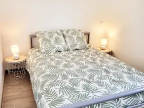 New house with XXL parking - Image 3