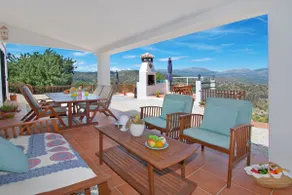 Amazing villa. Impressive views. - Image 2